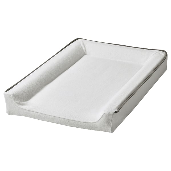 Une housse de matelas à langer VÄDRA blanc. Bords arrondis, tissu éponge doux, conçu pour s’adapter au tapis VÄDRA.