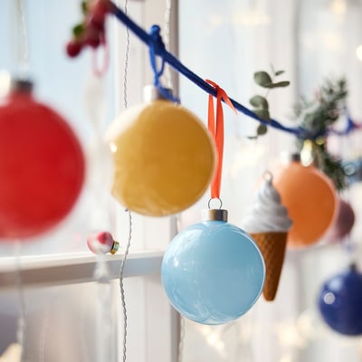 VINTERFINT Décoration sapin de Noël, boule verre/multicolore, 8 cm