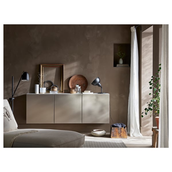Grijze BESTÅ opslag, moderne woonkamer met inrichting en planten.