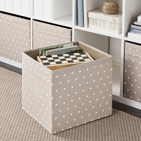 Opbergdoos met witte stippen voor boeken en schaakbord, perfect voor kallax planken.
