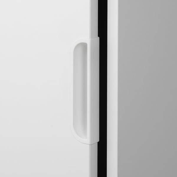 Een strakke, moderne lade met een minimalistisch wit handvat, een teken van hoogwaardig vakmanschap en eigentijds design.