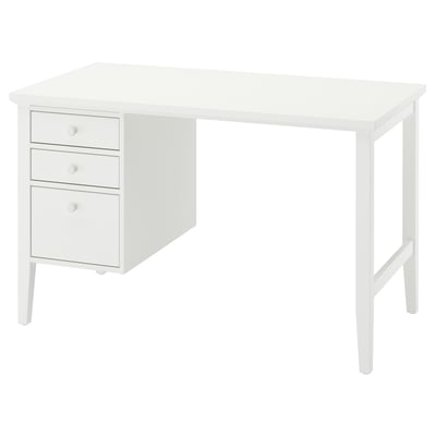 Een GULLABERG wit bureau met drie lades. Het is een volledig wit, rechthoekig houten bureau met gladde randen, perfect voor een thuiskantoor.