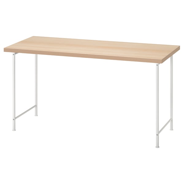 LAGKAPTEN bureau, lichtbruin blad, witte metalen poten, rechthoekige vorm, modern design.
