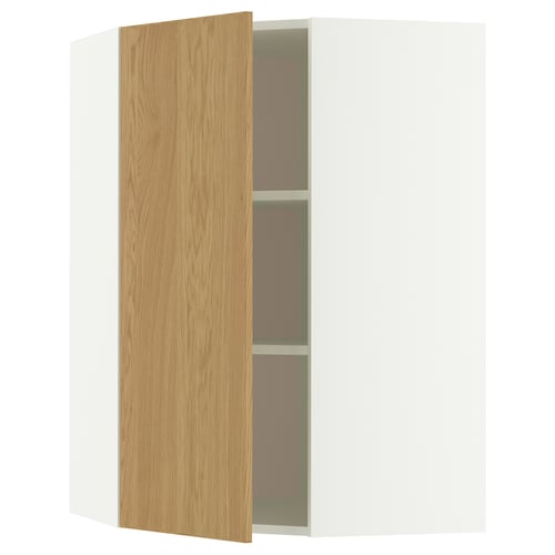 Een open METOD hoekkast met een licht eiken afwerking. Het is een deur en planken gemaakt van spaantjes en vezelplaat met een modern, minimalistisch design.