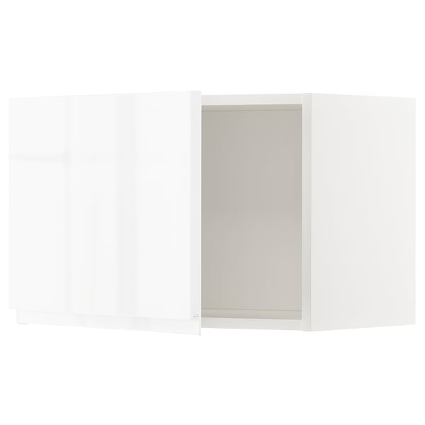 Moderne witglans keukenkastset met strak, greeploos design.
