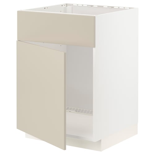Een beige METOD keukenkast met een witte binnenkant. Het heeft een modern, strak design met een gladde afwerking.