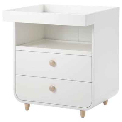 Witte MYLLRA commode. Modern minimalistisch design met twee lades, houten knoppen en poten.