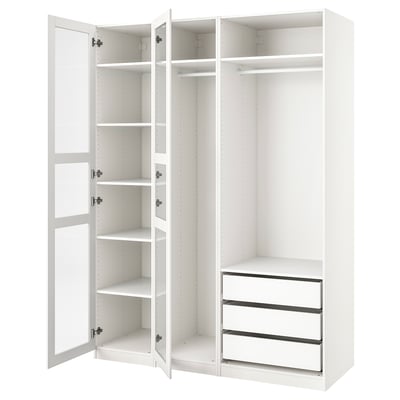 Witte PAX kledingkast, open deuren met meerdere planken en een ladegedeelte, strak en modern design.