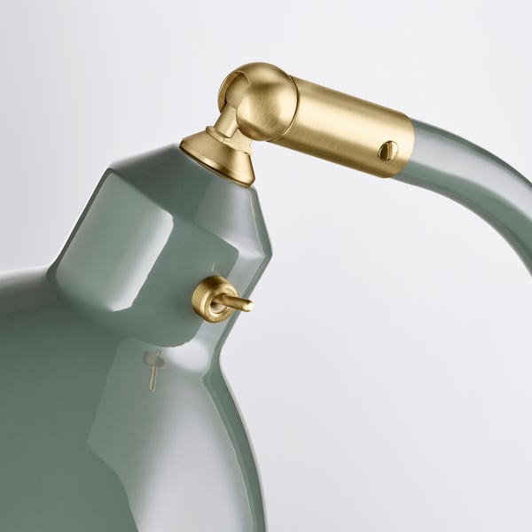Bureaulamp met groene kap.