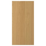 Een SINARP houten deur in lichtbruin. Gemaakt van eikenfineer met een massief eiken rand. Rechthoekig, met een eenvoudig, elegant ontwerp.