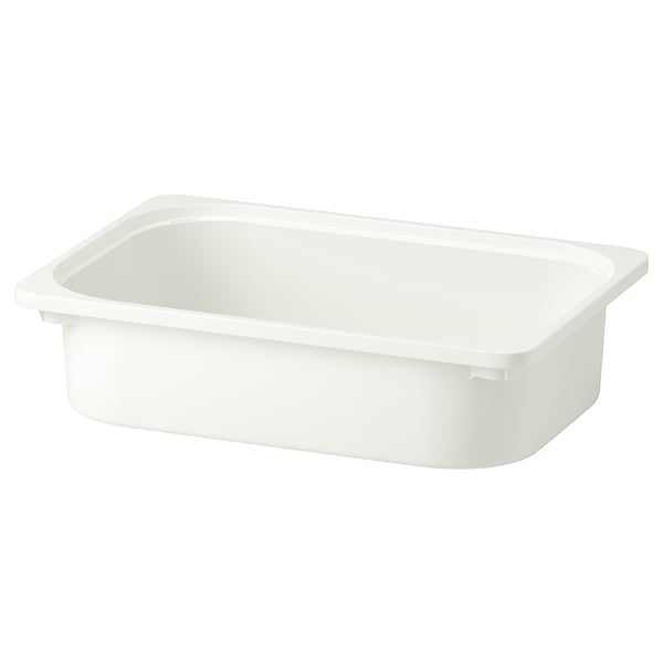 Een witte TROFAST opbergdoos. Het is gemaakt van gerecycled plastic, rechthoekig met gladde randen en zonder deksel.