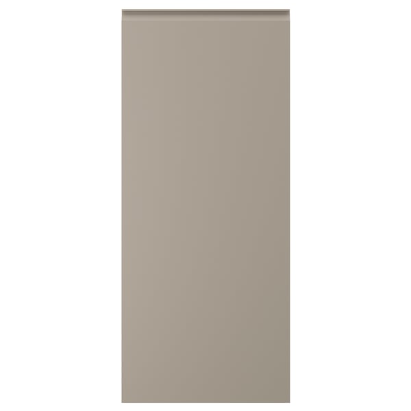 UPPLÖV beige keukenkast met geïntegreerde handgrepen.