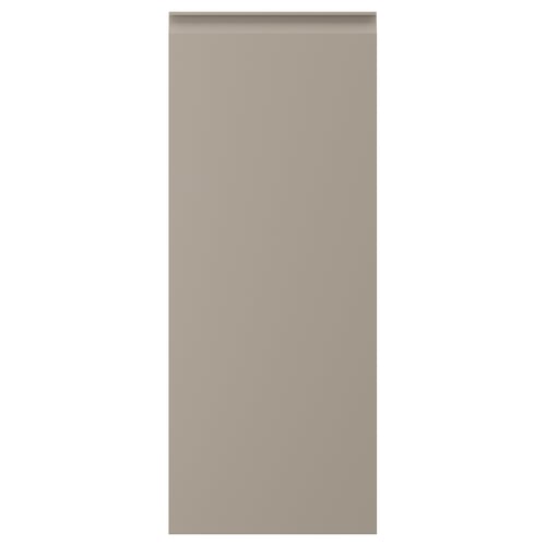 Beige keukenkastdeur met verzonken handgrepen. Rechthoekig, plat, strak design.