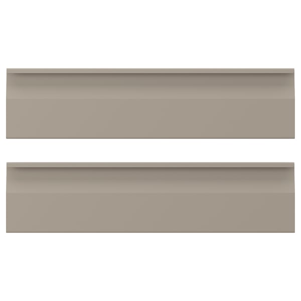 Paar beige UPPLÖV keukenkastdeuren met strakke randen en minimalistische handgrepen.