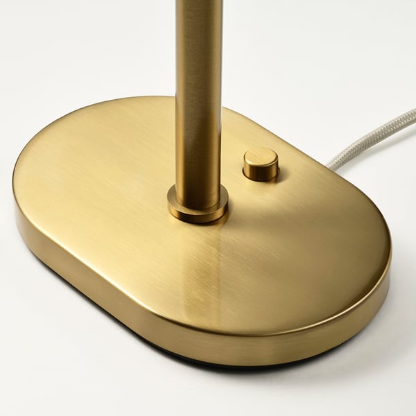 AKTERSPRING مصباح طاولة, أبيض أوبال زجاج/طلاء بنحاس أصفر, 39 سم