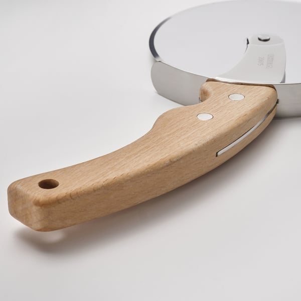 Pizza cutter with wooden handle and sharp blade, designed for durability and safe use.