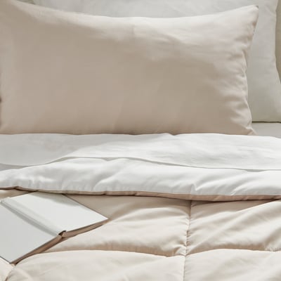 HEDFRYLE Comforter set, white/beige, 150x200/50x80 cm
