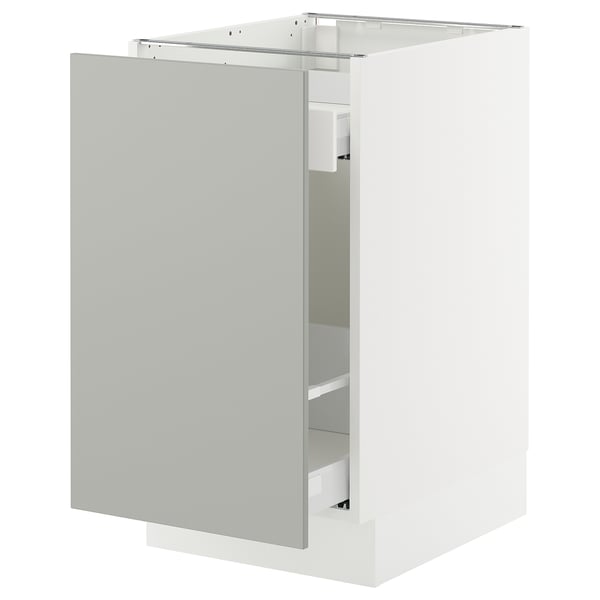 SEKTION kitchen cabinet in light grey with simple, modern design.