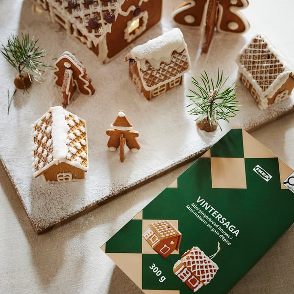 VINTERSAGA Mini gingerbread house, self-assembly, 11 oz