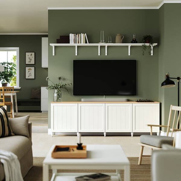 BESTÅ Meuble télé avec portes, blanc/Pipmakare blanc, 94 1/2x16 1/2x29 7/8 "