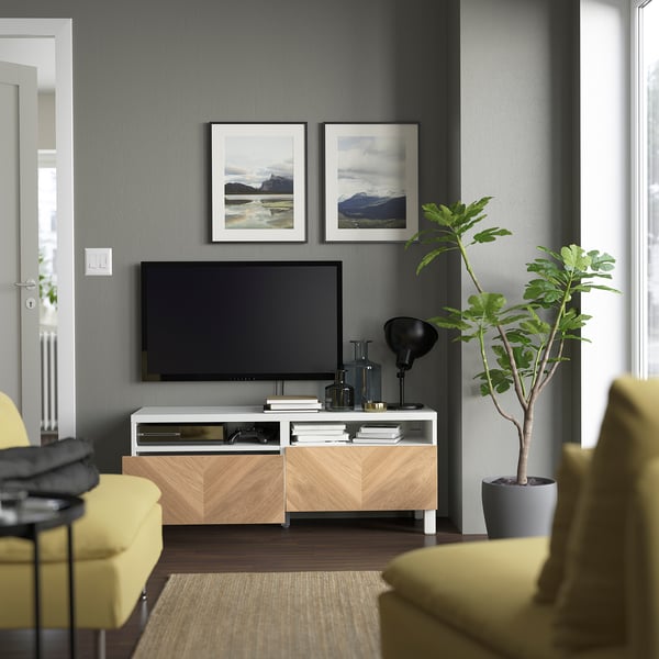 BESTÅ Meuble télé avec tiroirs, blanc/Hedeviken/Stubbarp chêne plaqué, 47 1/4x16 1/2x18 7/8 "