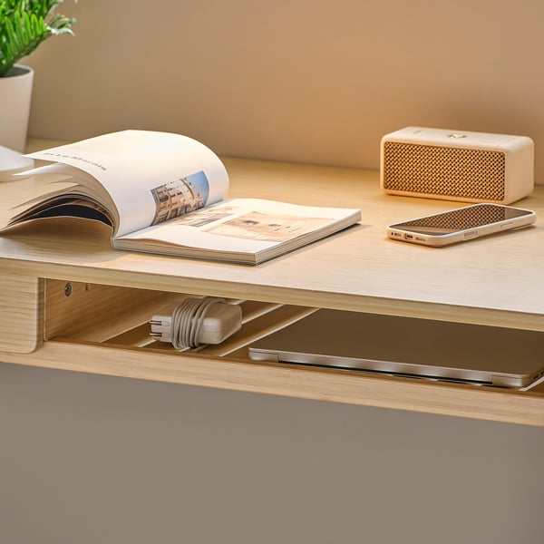 BETESHÄST Bureau, bambou clair, 47 1/4x23 5/8 "