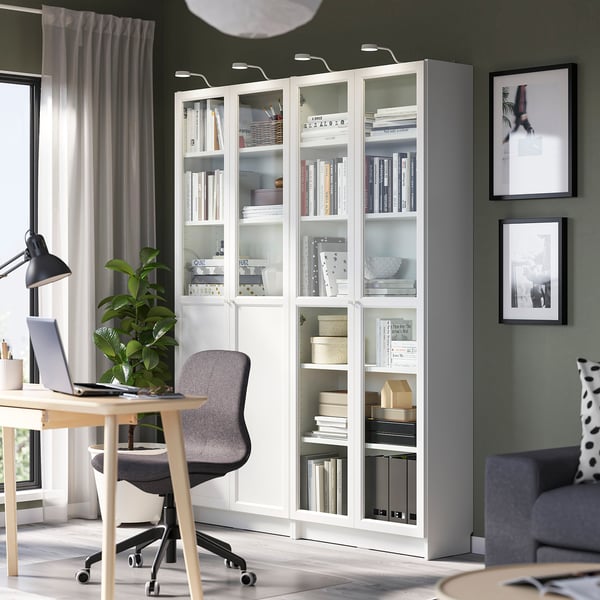 BILLY / OXBERG Bibliothèque av pann/ptes vitrées, blanc/verre, 63x11 3/4x79 1/2 "