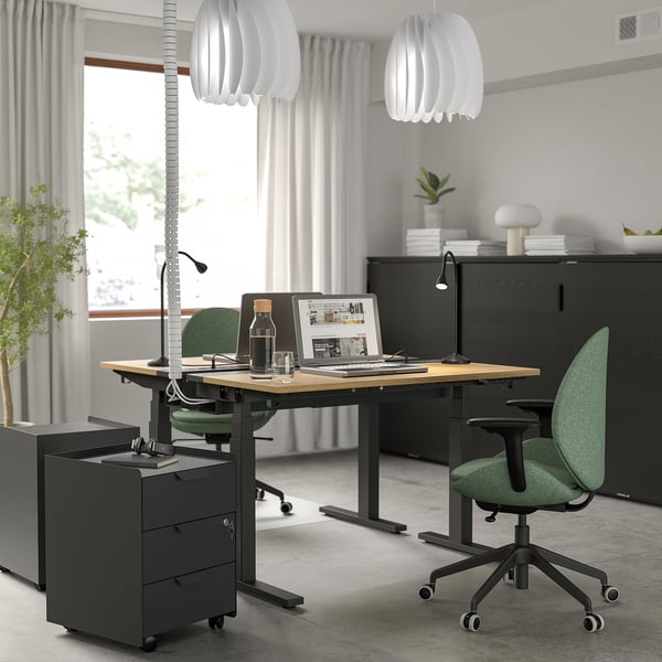 MITTZON Bureau assis-debout, électrique chêne plaqué/noir, 47 1/4x31 1/2 "