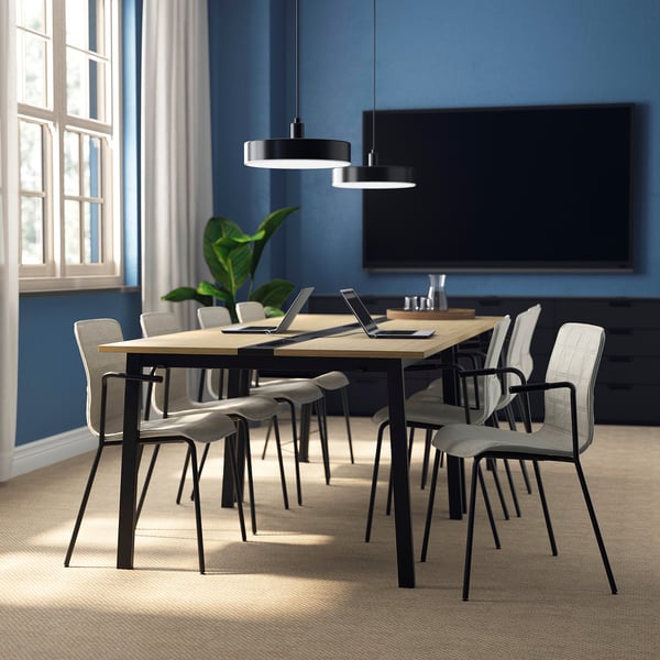 MITTZON Table conférence, chêne plaqué/noir, 47 1/4x42 1/2x29 1/2 "