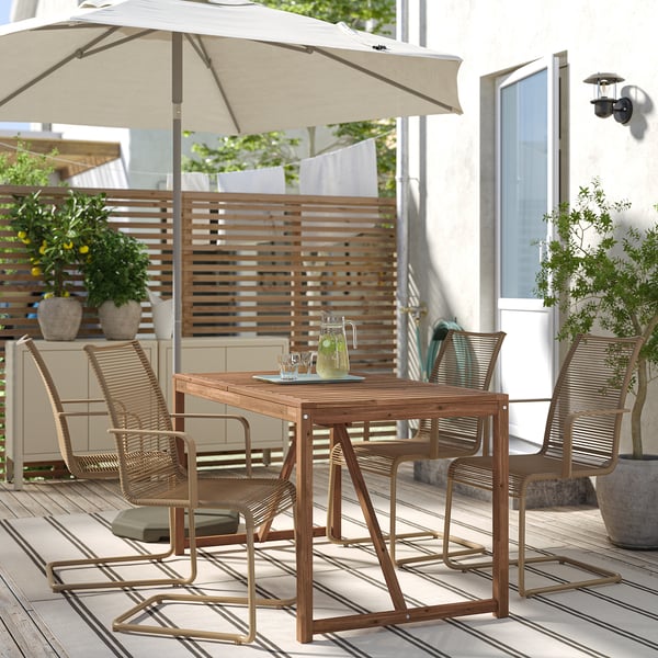 NÄMMARÖ / VÄSMAN Table+4 chaises accoud, extérieur, teinté brun clair/brun, 55 1/8 "