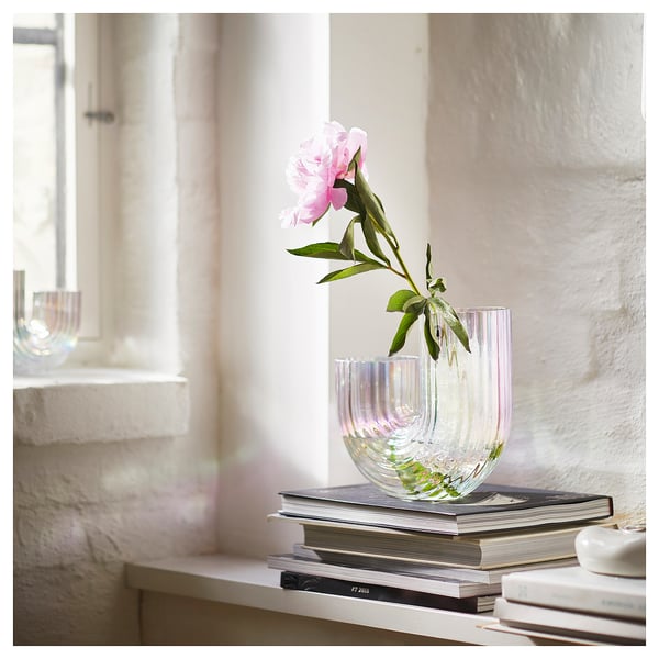 RÄFFELBJÖRK Vase, nacré, 4 ¾ "