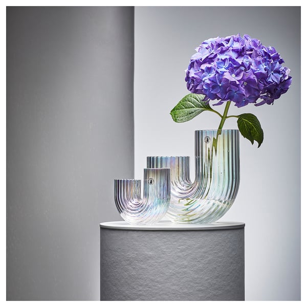 RÄFFELBJÖRK Vase, nacré, 7 ¾ "