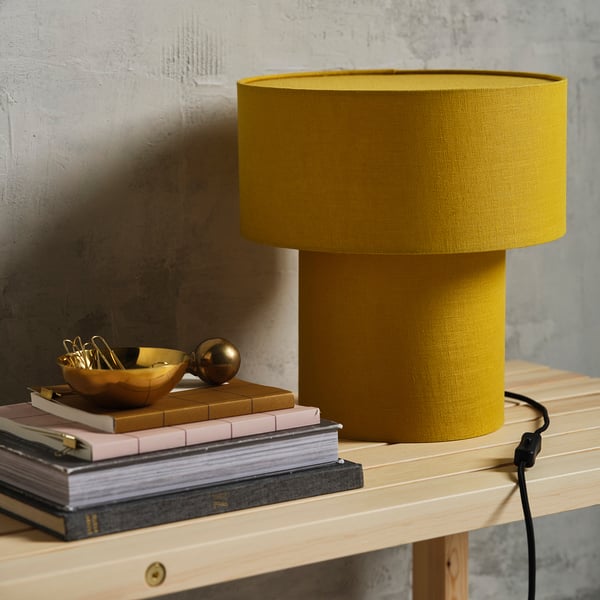 STOCKHOLM 2025 Lampe de table, jaune/textile, 14 "