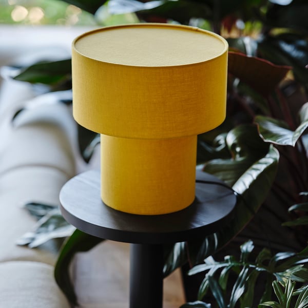 STOCKHOLM 2025 Lampe de table, jaune/textile, 14 "