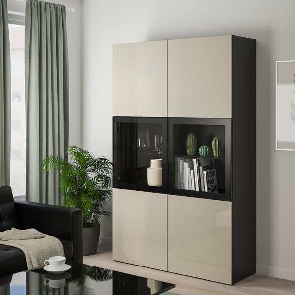 BESTÅ Vitrine, schwarzbraun/Selsviken Hochgl beige Klargl, 120x42x193 cm