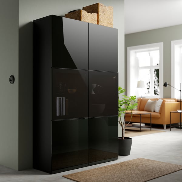 BESTÅ Vitrine, schwarzbraun/Selsviken Hochglanz/Rauchglas schwarz, 120x42x193 cm