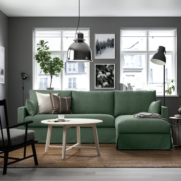 HYLTARP 3er-Sofa mit Récamiere, rechts, Hemmesta graugrün