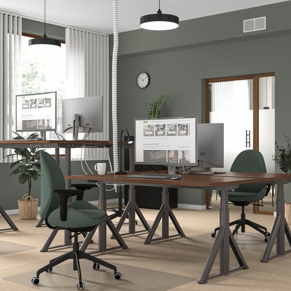 IDÅSEN Schreibtisch sitz/steh, braun/dunkelgrau, 160x80 cm