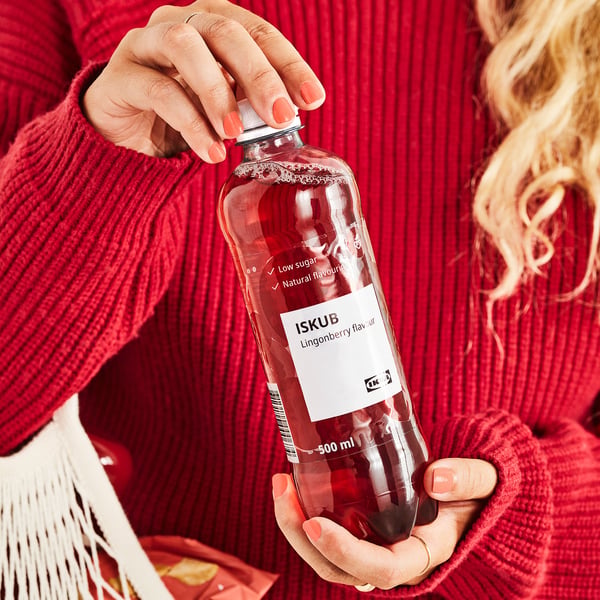 ISKUB Sprudelgetränk, Preiselbeergeschmack/mit Zucker und Süßstoffen, 500 ml