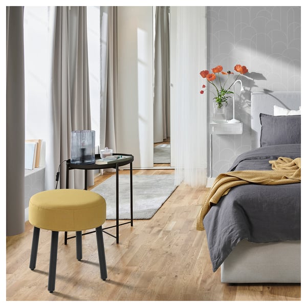MÖRTFORS Pouf, Diseröd dunkelgelb, 47x47 cm