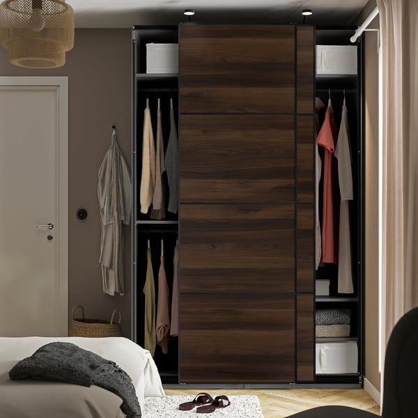 PAX / MEHAMN Kleiderschrank mit Schiebetüren, dunkelgrau schwarz/doppelseitig Eichenachbildung dunkelbraun, 150x66x236 cm