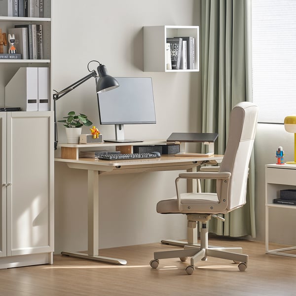 TRAVSPORT / MILLBERGET Schreibtisch und Stuhl