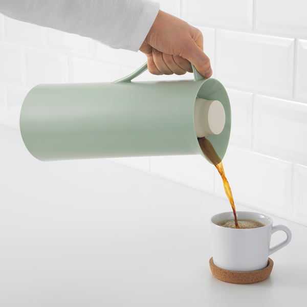 BEHÖVD Pichet isotherme, vert clair/beige, 1 l