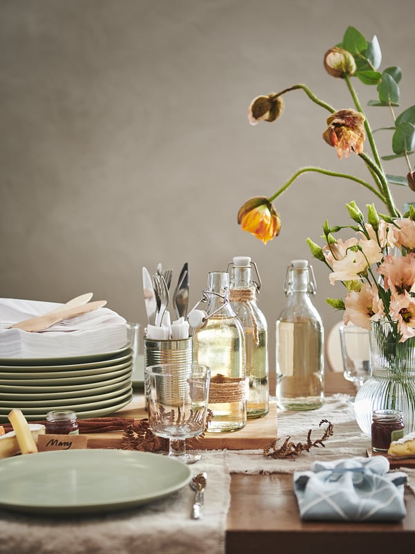 FÄRGKLAR Assiette, mat vert, 26 cm
