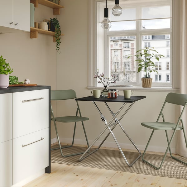 GUNDE / VIHALS Table+ 2 chaises pliantes, pliant noir/vert, 67x67 cm