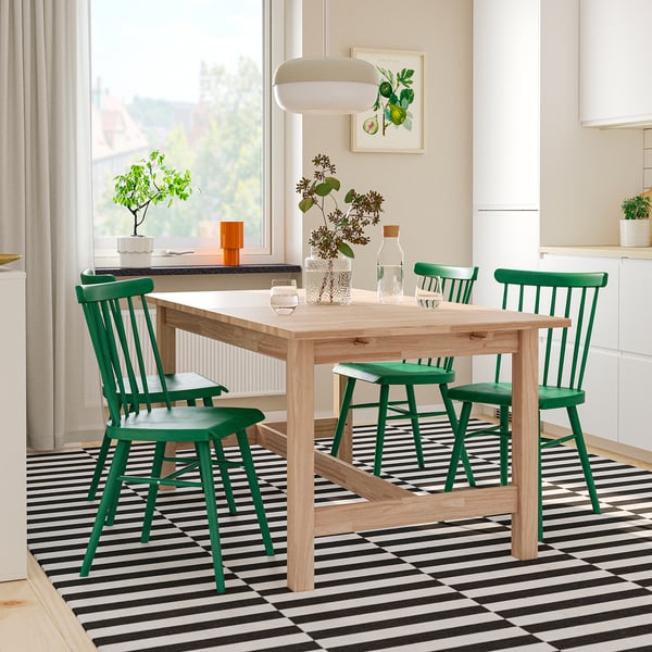KARSKÄR / HÖGVED Table et 4 chaises, hévéa/vert, 160/220x90 cm
