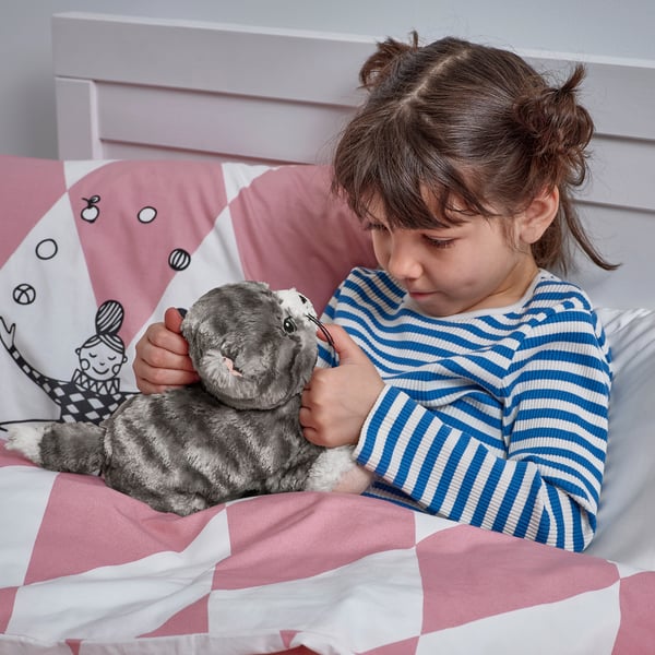 LILLEPLUTT Peluche, chat gris/blanc