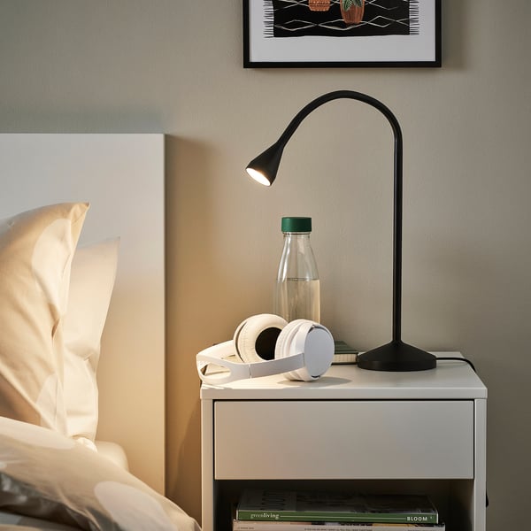 NÄVLINGE Lampe de bureau à LED, noir