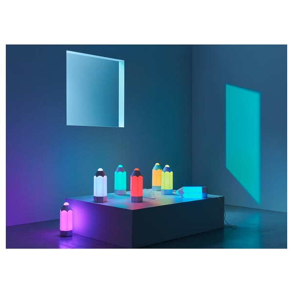 PELARBOJ Lampe de table à LED, multicolore