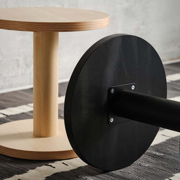STOCKHOLM 2025 Table d'appoint, plaqué pin noir, 40 cm
